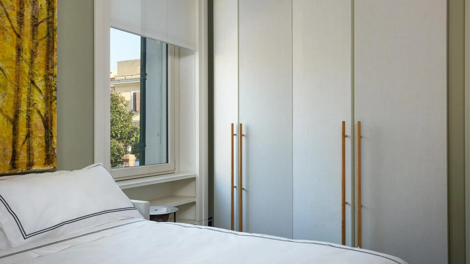 Casa Loren Con Terrazzo Rome Italy